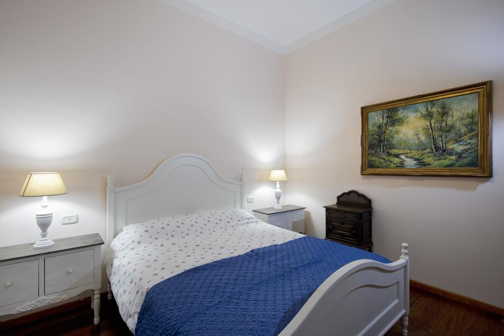 Fontana De Trevi Apartment โรม ห้อง รูปภาพ