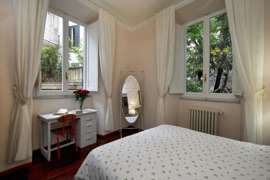 Fontana De Trevi Apartment โรม ห้อง รูปภาพ